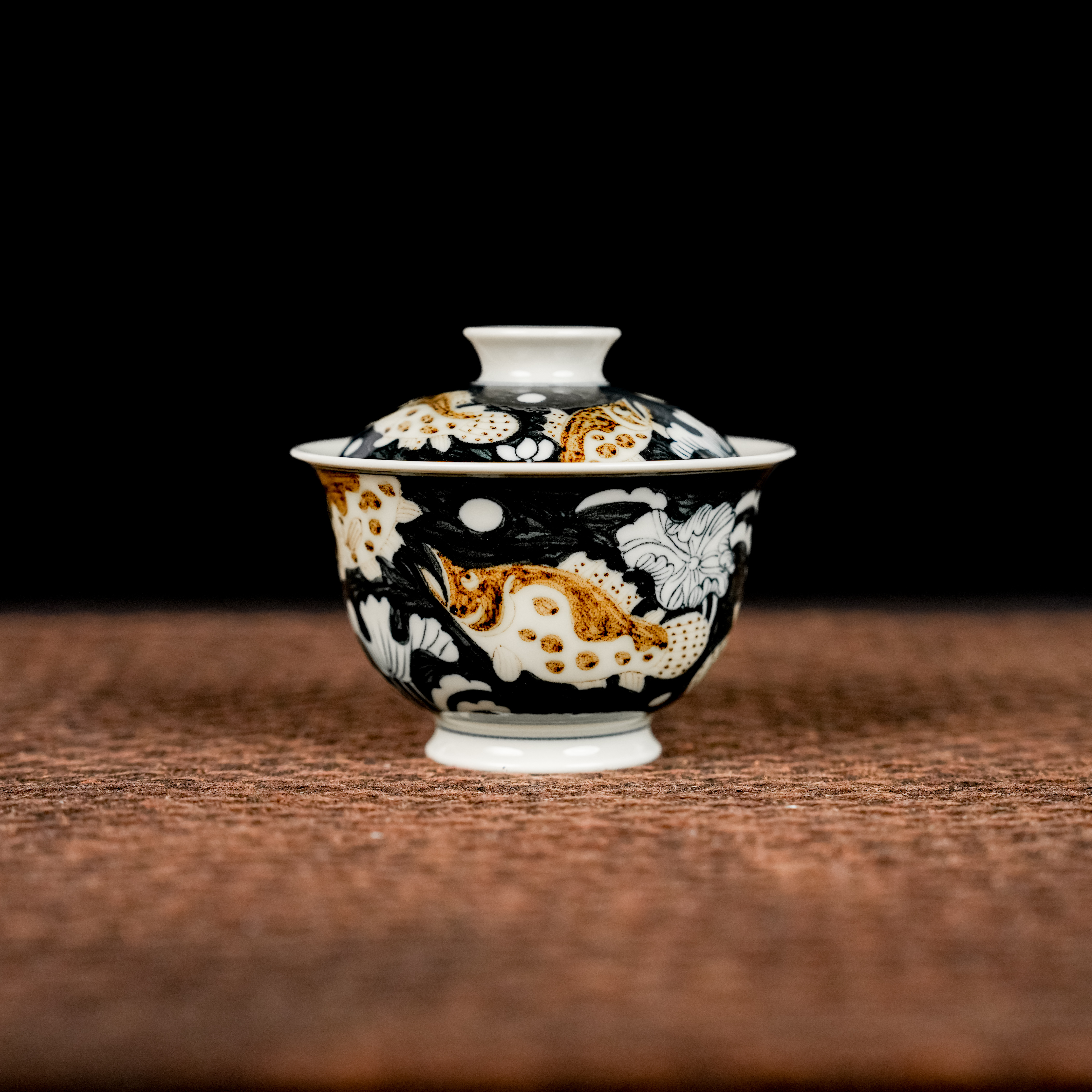【景墨春风】釉里金九鳜盖碗  140ml