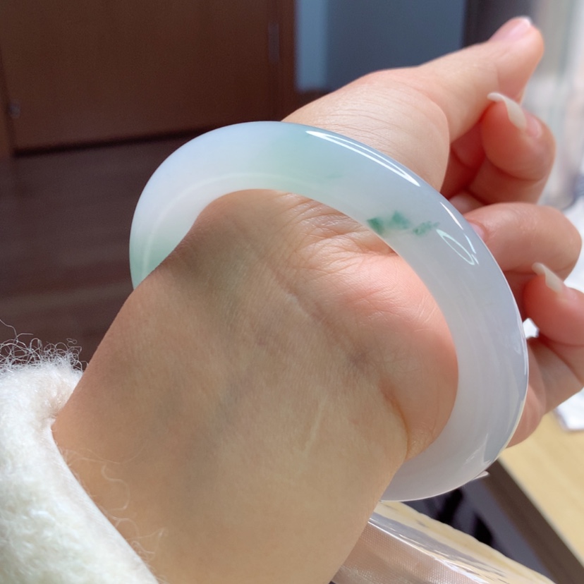 【闪购商品】翡翠手镯未镶嵌天然翡翠手镯