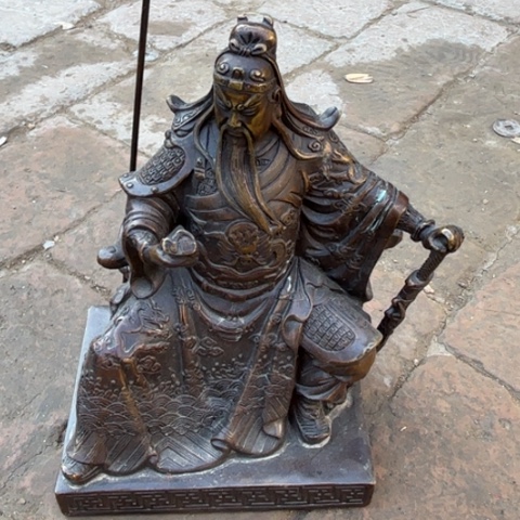 拼***间黄铜铜器理性消费