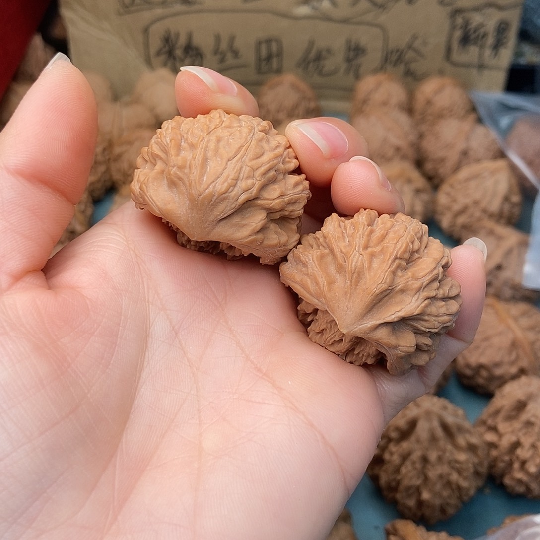 如***行文玩核桃吊坠蛇头7