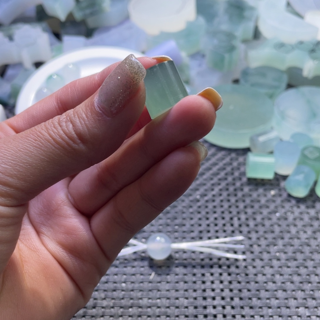 定制翡翠未镶嵌可***醒翡翠