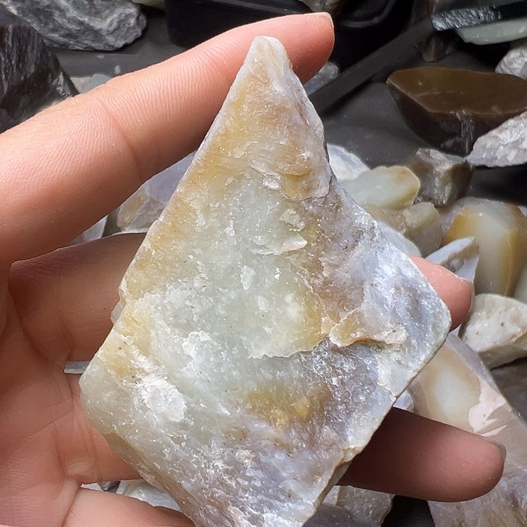 后***夫和田玉（糖玉）未镶嵌珠宝半成品