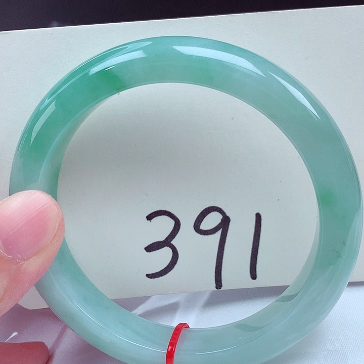 翡翠未镶嵌手镯翡翠