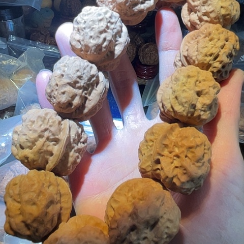 文玩核桃手串金砖舍利带彩12粒37