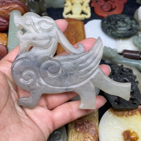 蛇纹石玉颈饰未镶嵌90