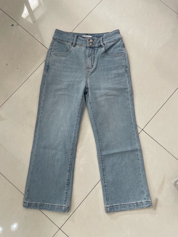 #83123 浅色九分发财裤（磨毛）