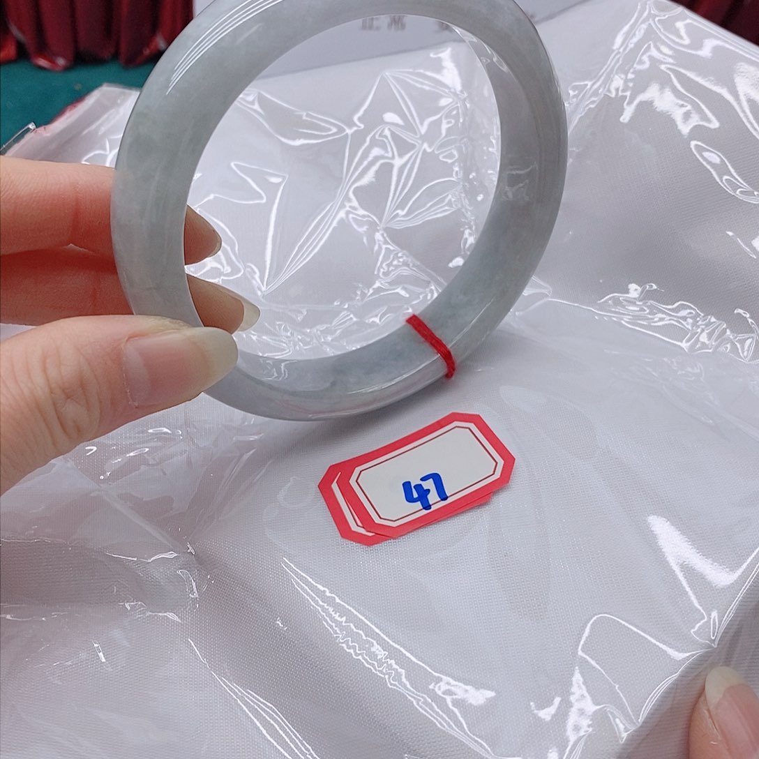 翡翠手镯未镶嵌a***心4777777777