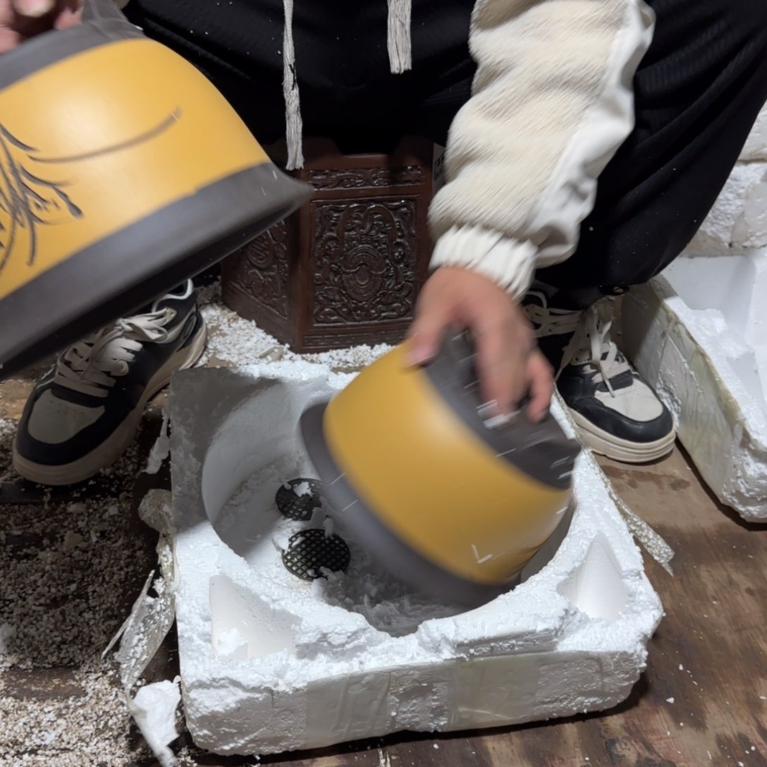 紫砂花盆瑕疵和瑕疵