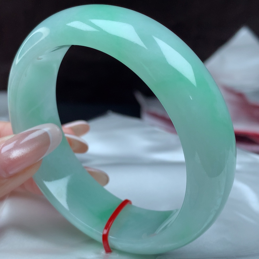 翡翠手镯未镶嵌王*8016，