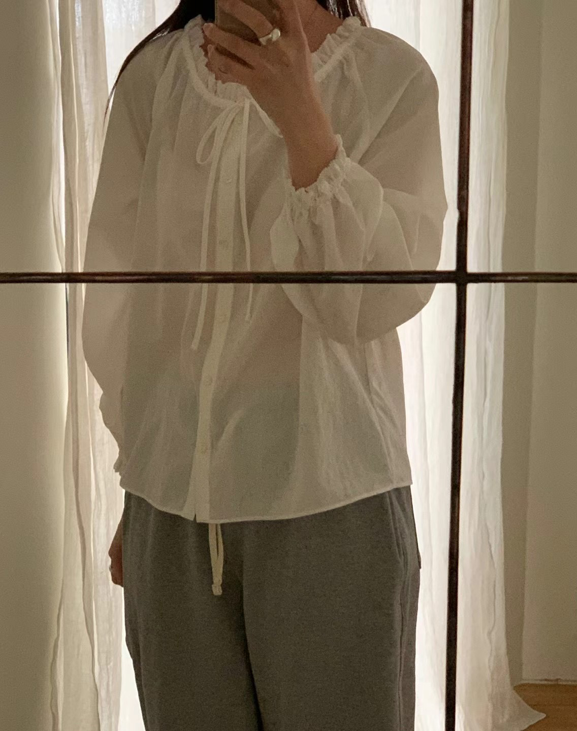 小陈欧尼韩国东大门气质长袖均码休闲法式纯色小衫