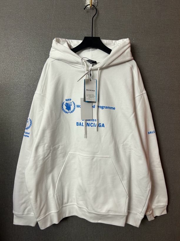 未使用 Balenciaga/巴黎世家 巴黎世家白色连帽卫衣