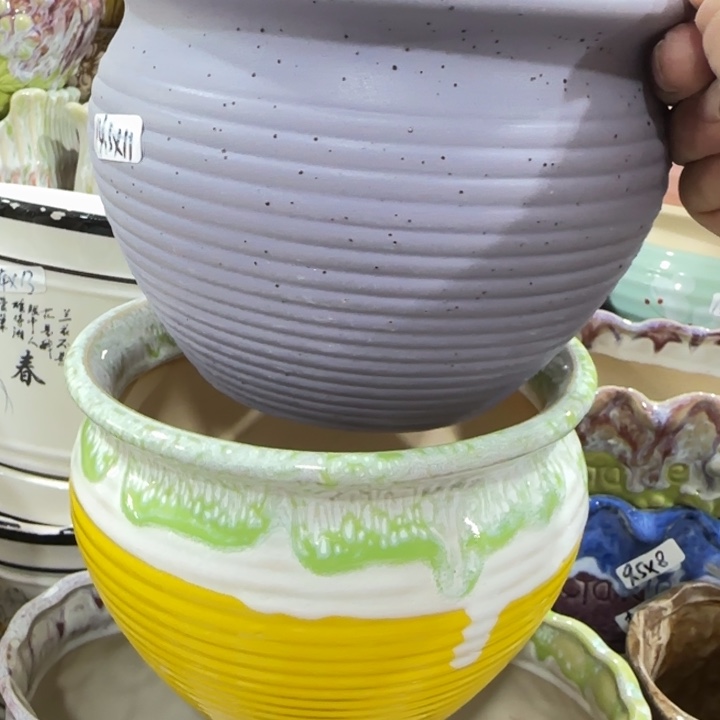 凑9块包邮，有孔，陶瓷花盆