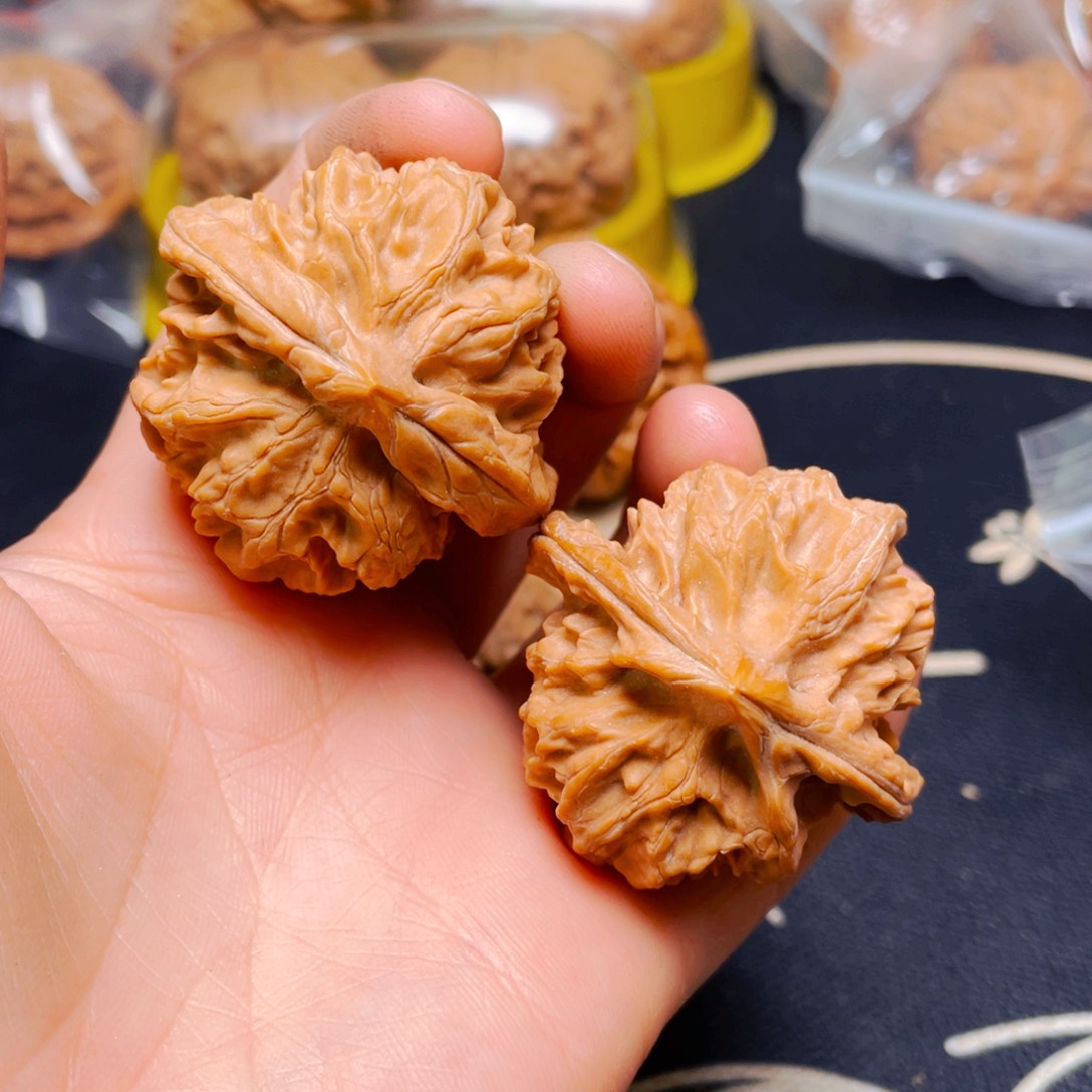 吊坠文玩核桃曹大龙