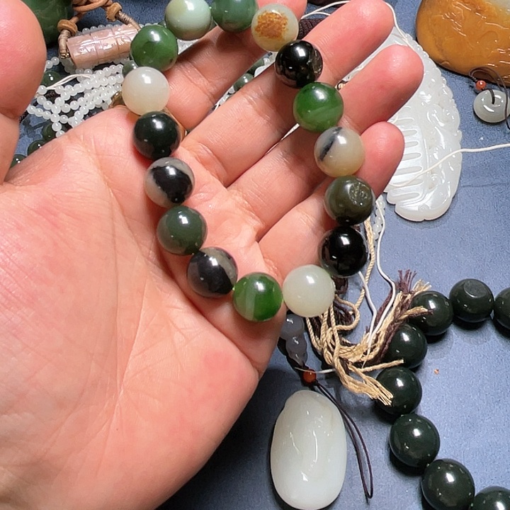 和田玉手链未镶嵌曹*跃