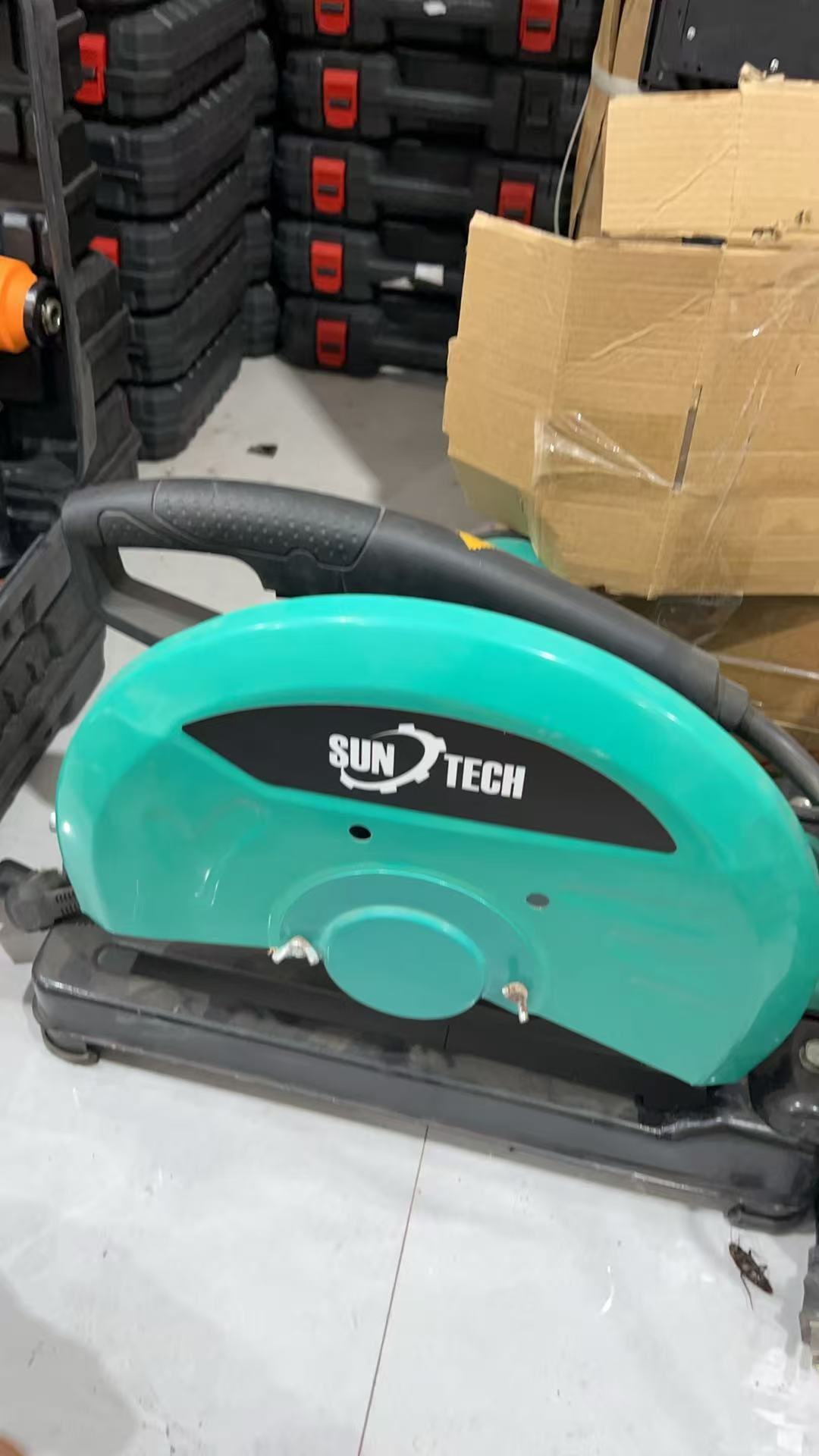 全新355型材切割机电池夹