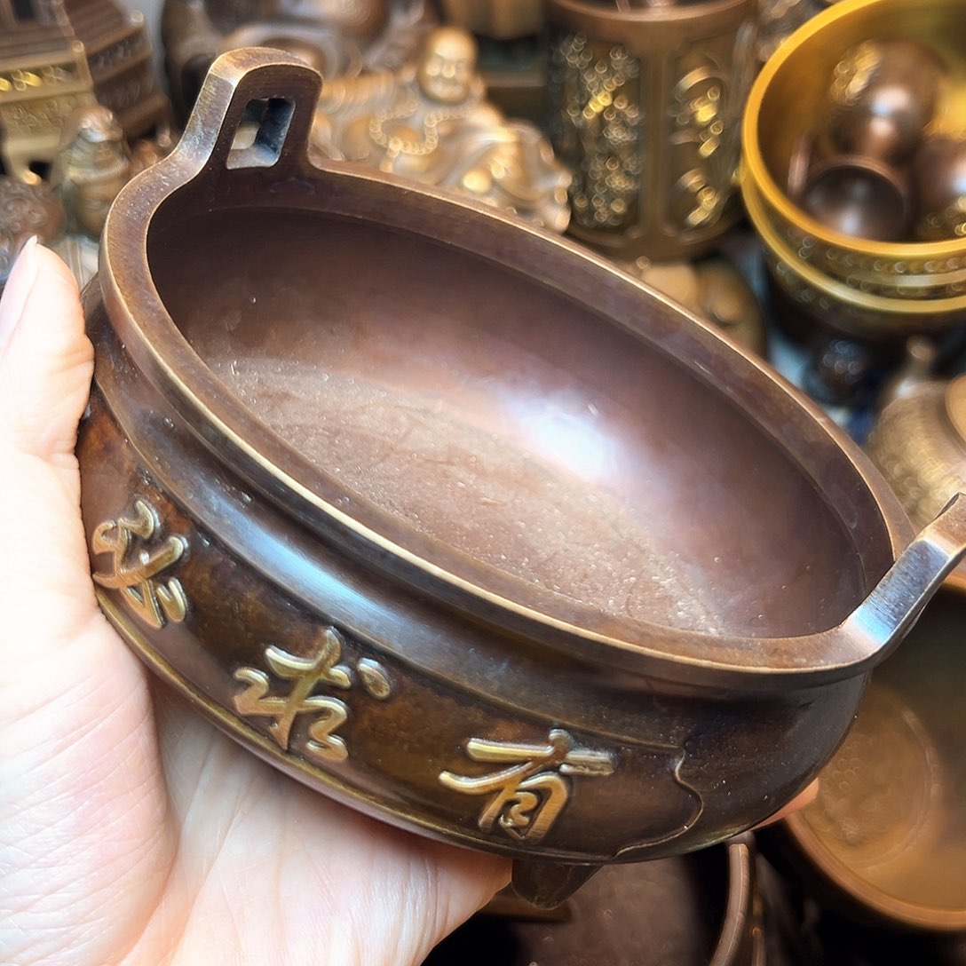 精美铜器工艺品等