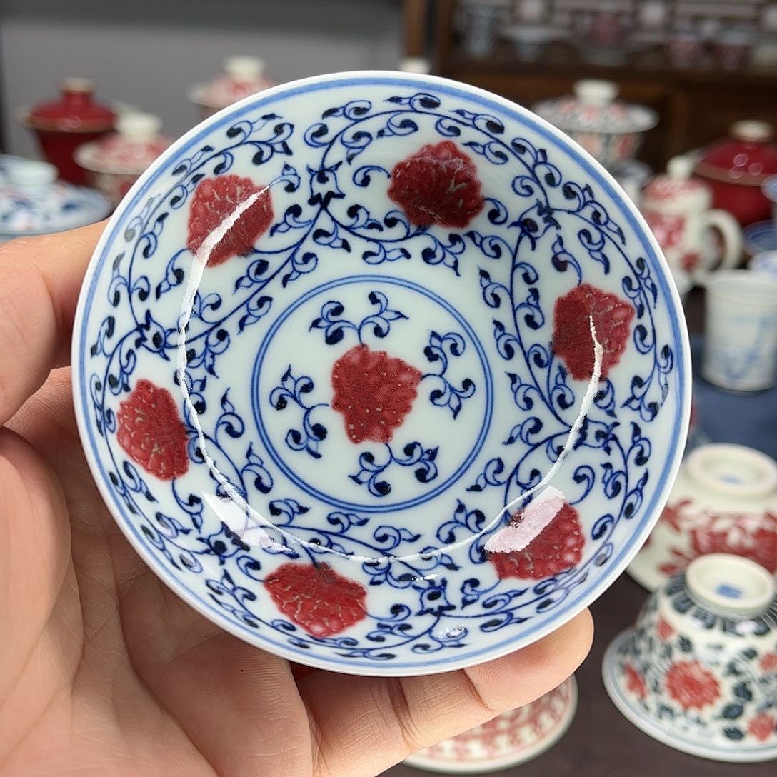 景德镇陶瓷青花釉里红