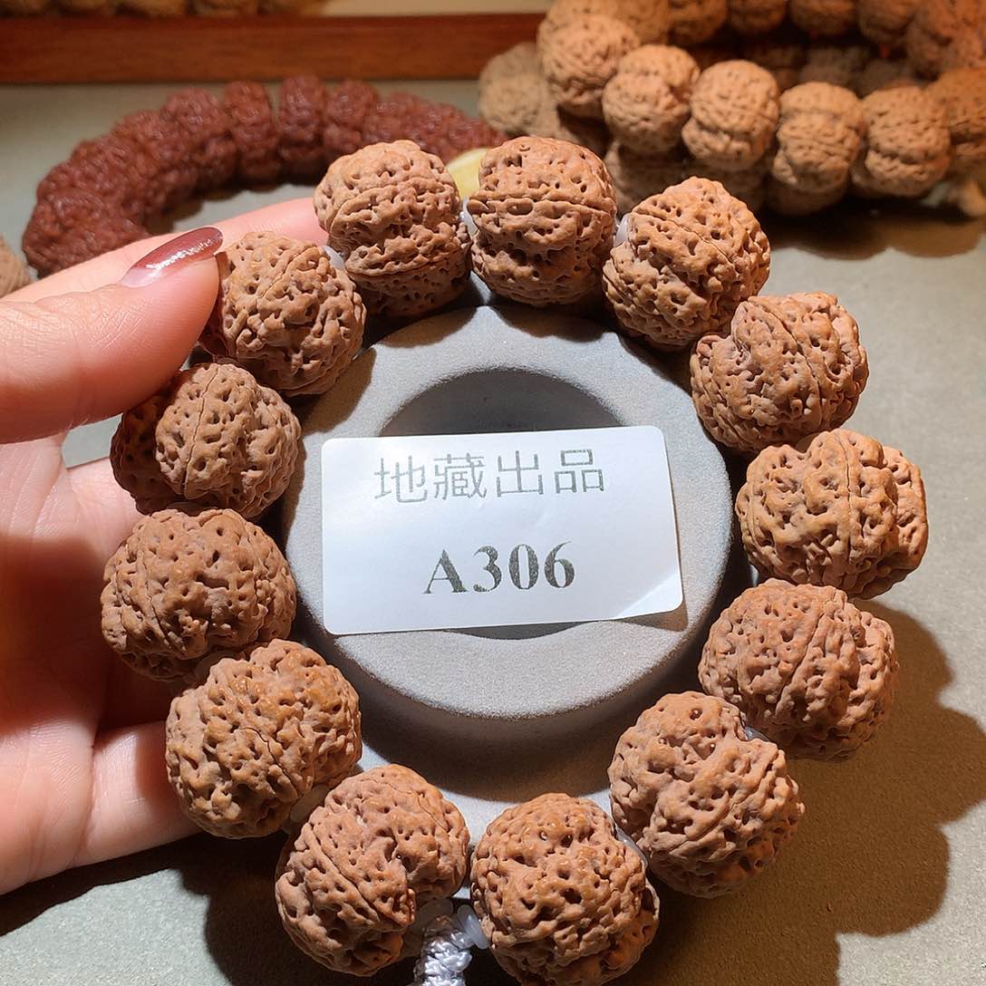 金刚菩提手串26尺寸五爪梅花