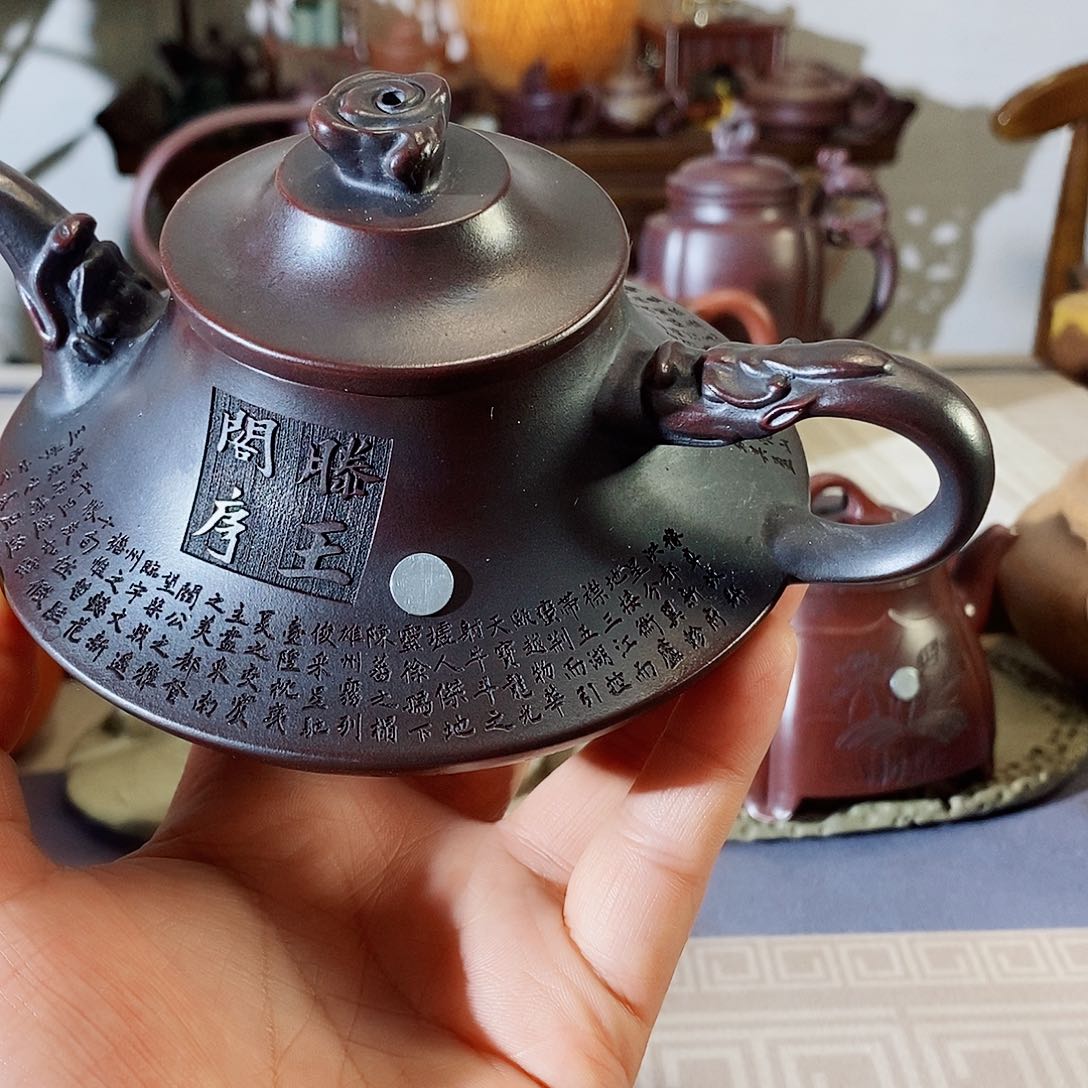 紫砂茶壶宜兴紫砂壶在哪里上班嘛