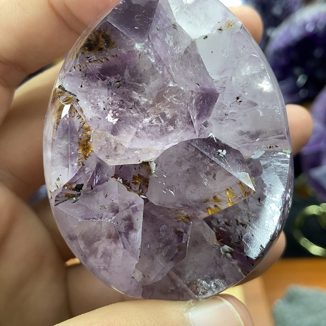 紫晶大型摆件（非配饰）未镶嵌
