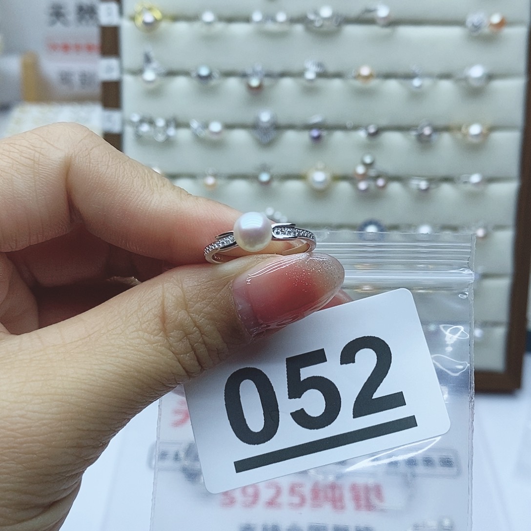 淡水珍珠戒指银S925镶嵌幸*鹅052