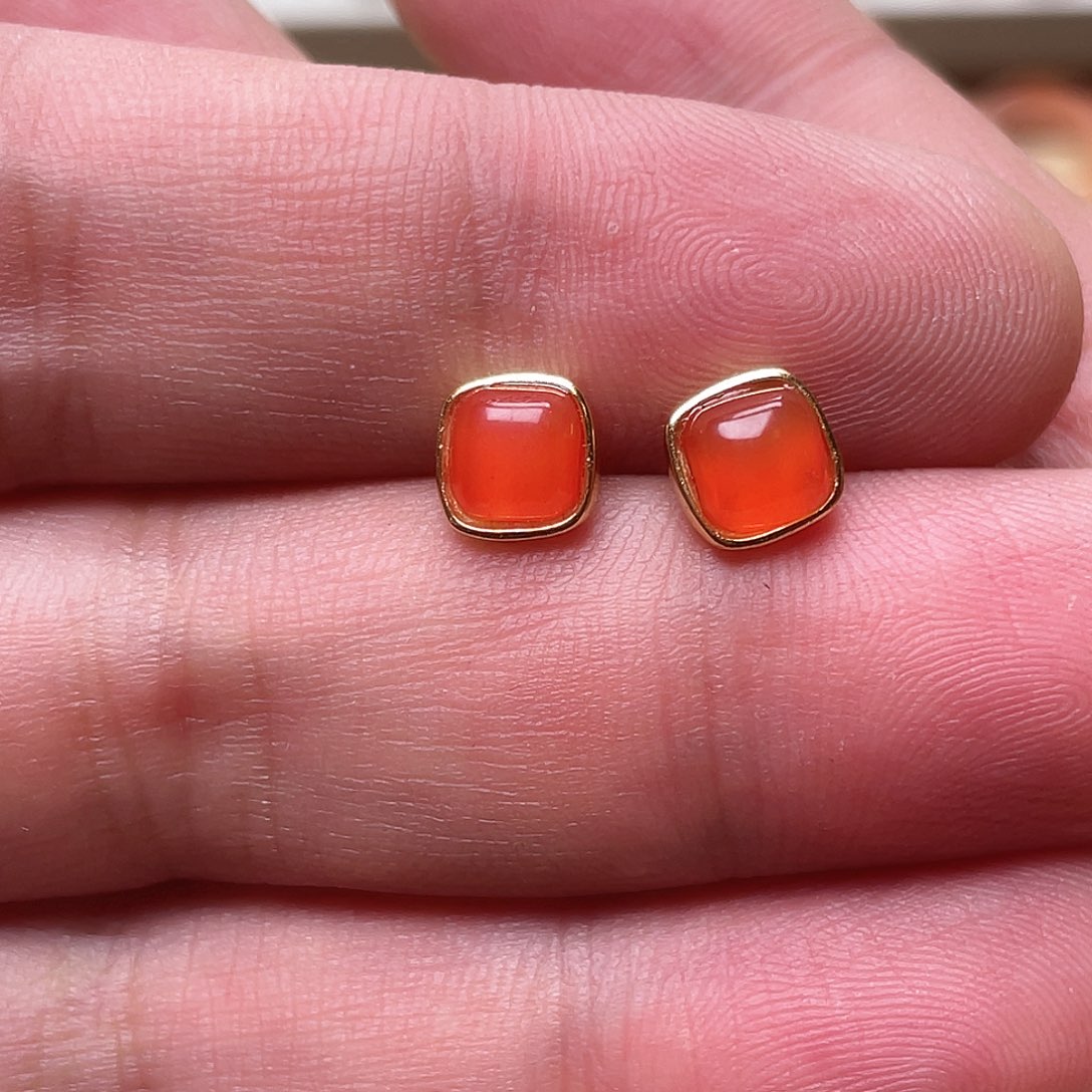 和田玉耳钉银S925镶嵌