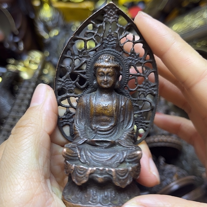 诚信经营精美铜器