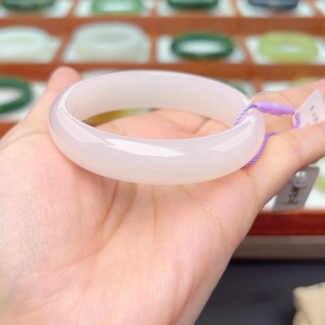 【闪购商品】未镶嵌手镯和田玉