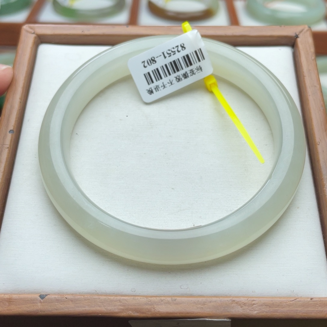 【闪购商品】和田玉手镯未镶嵌60.5