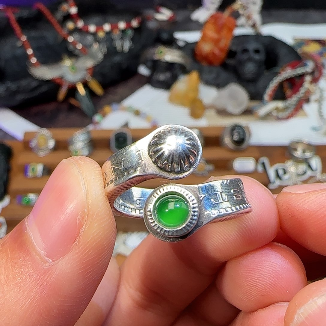 王***舒翡翠银S925镶嵌戒指