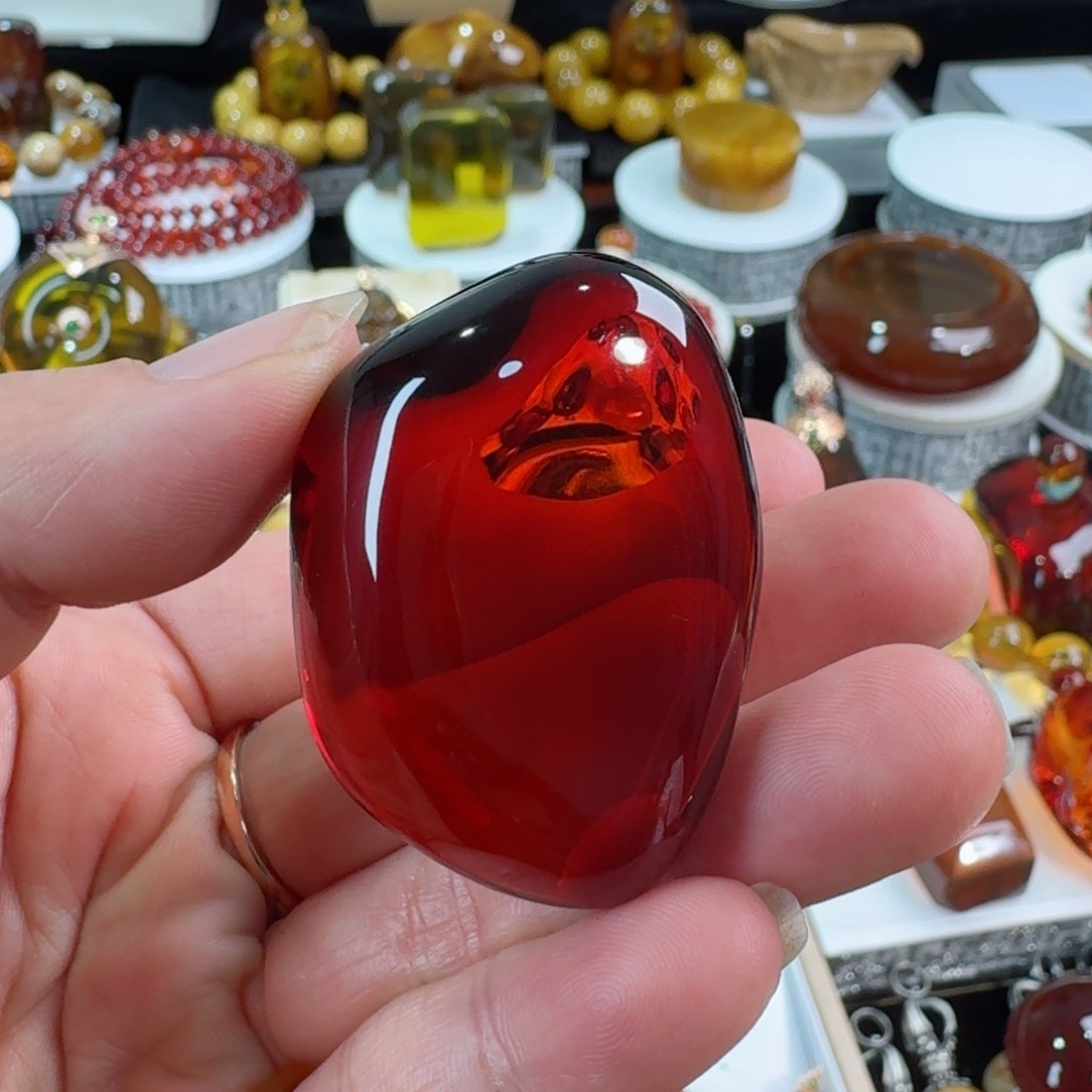 琥珀裸石未镶嵌妖***水