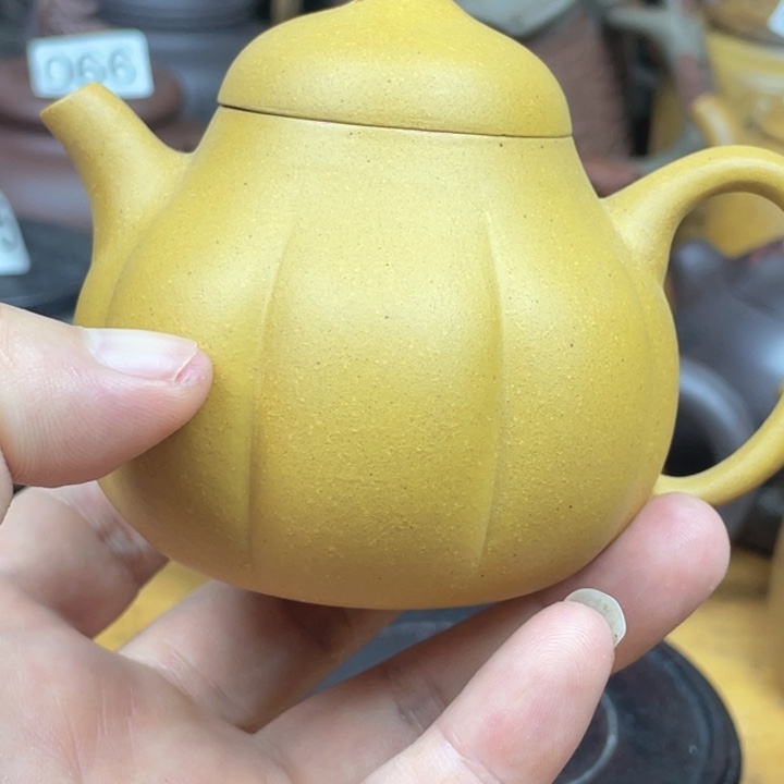茶壶紫砂紫砂壶黄段茄瓜130cx微微瑕