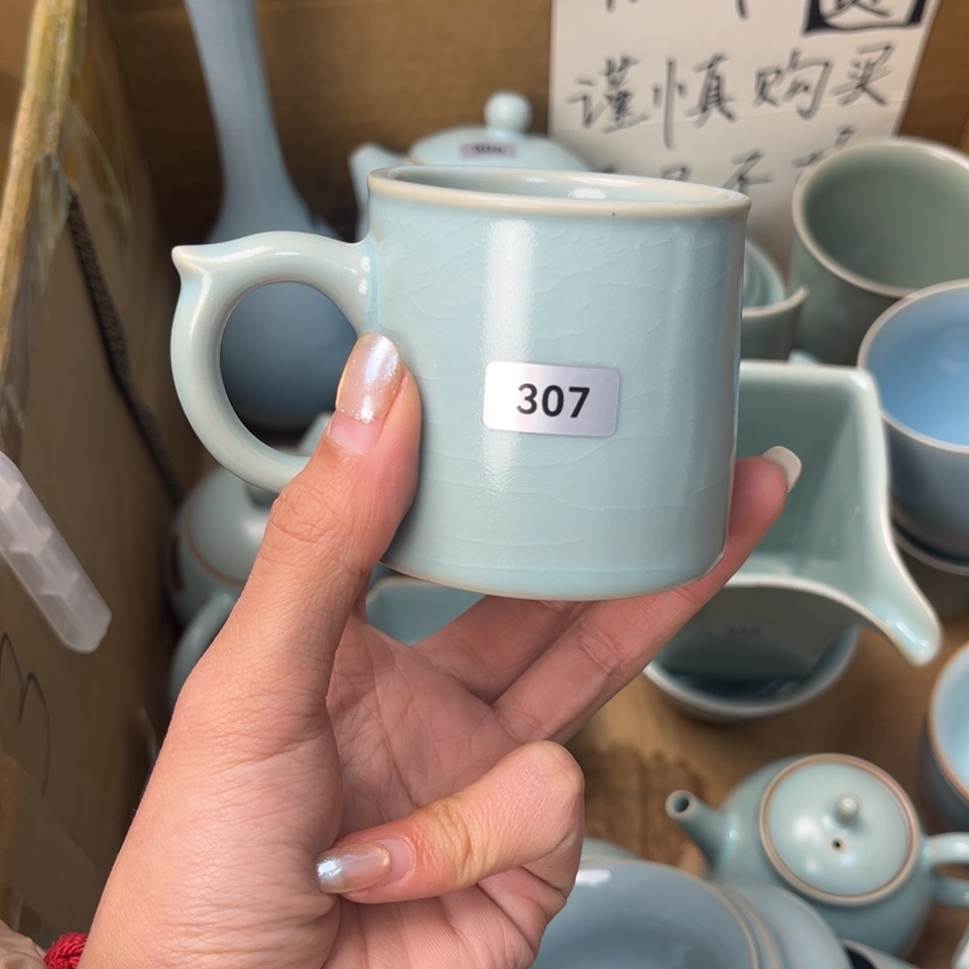 摆件陶S***J307哈哈哈哈哈哈哈微瑕