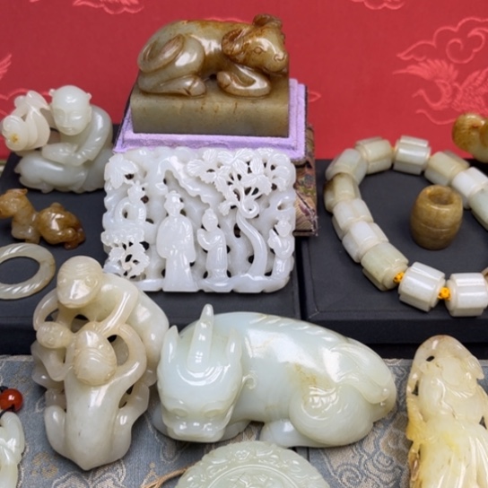 和田玉颈饰未镶嵌