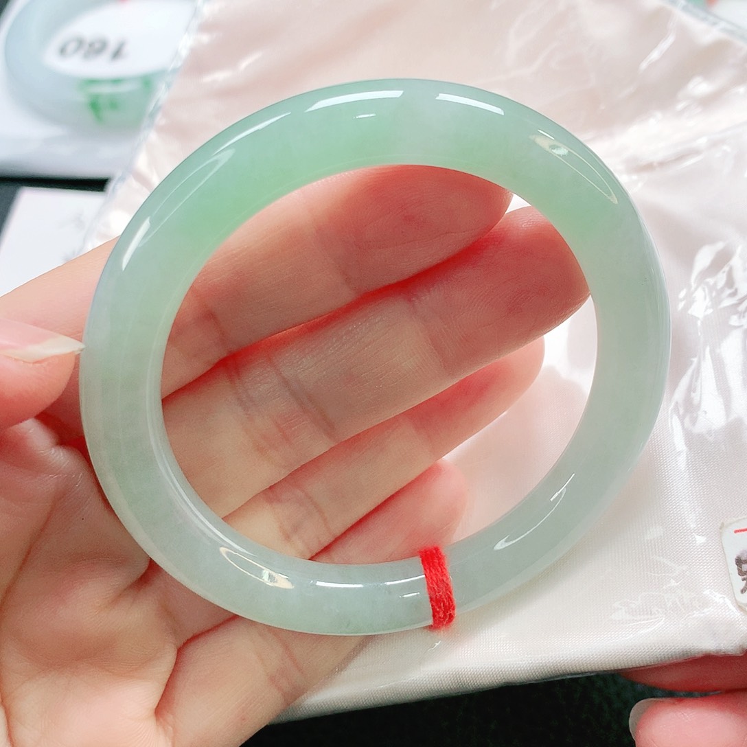 未镶嵌手镯翡翠54圆