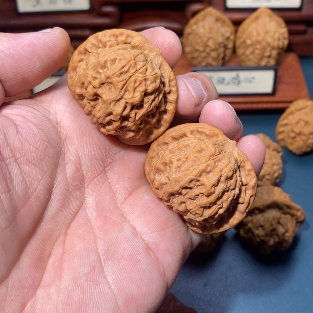 文玩核桃吊坠核桃