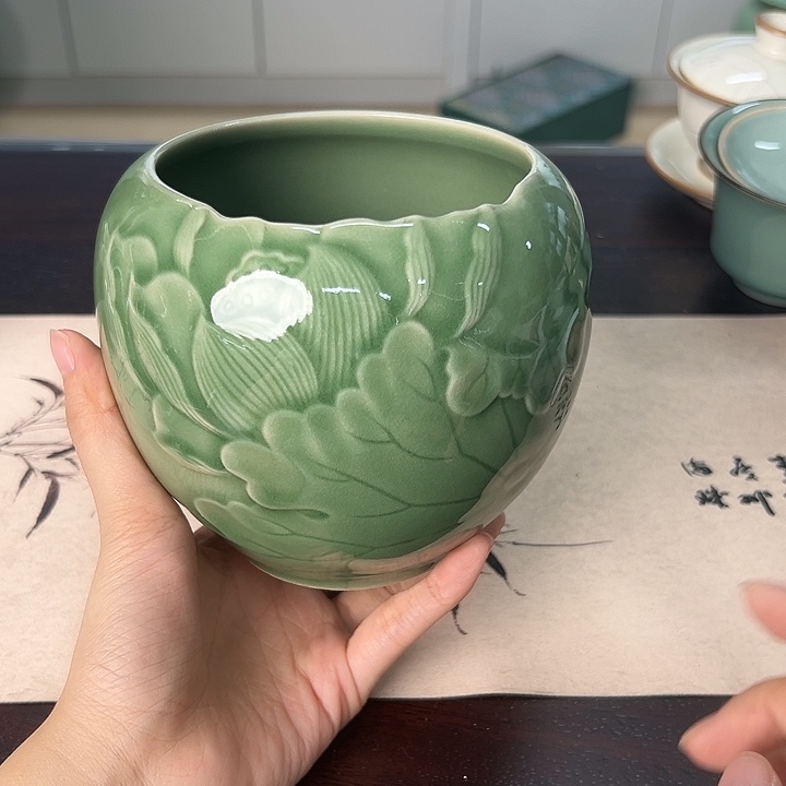 龙泉云间青瓷小米茶器