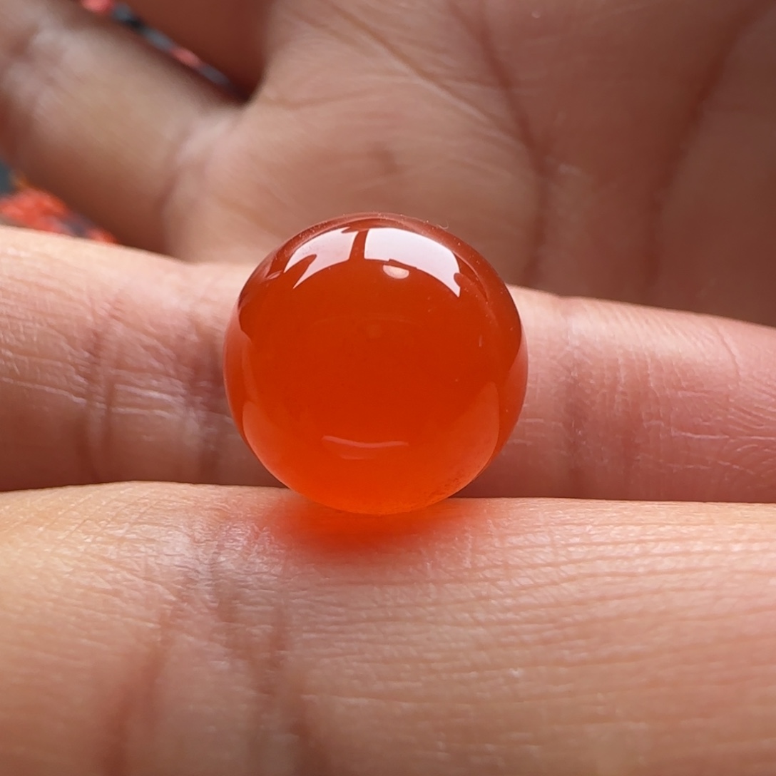 南红玛瑙未镶嵌圆珠12孔马牙