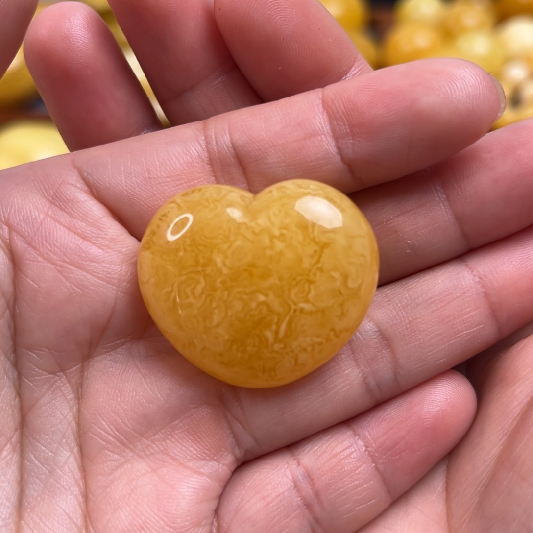 蜜蜡裸石未镶嵌特价爱心