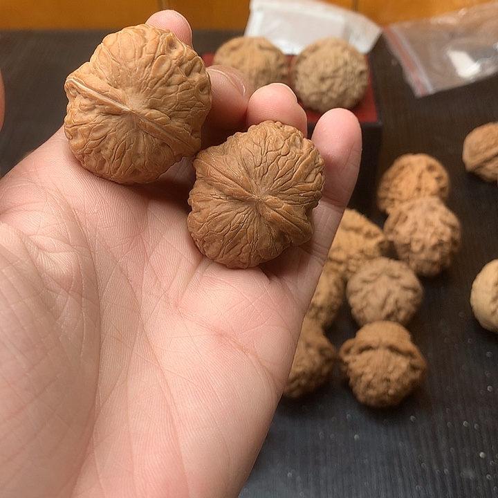 不****吊坠文玩核桃元宝有色差