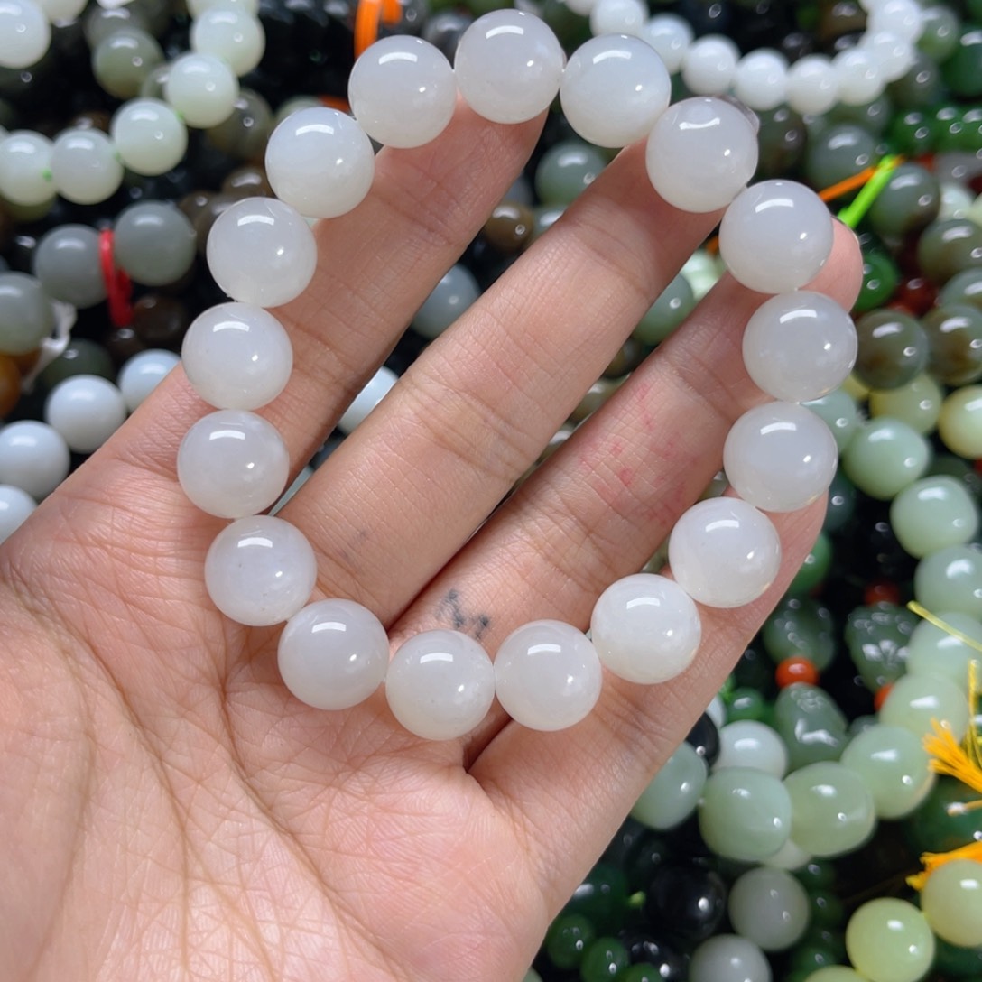 未镶嵌手串和田玉