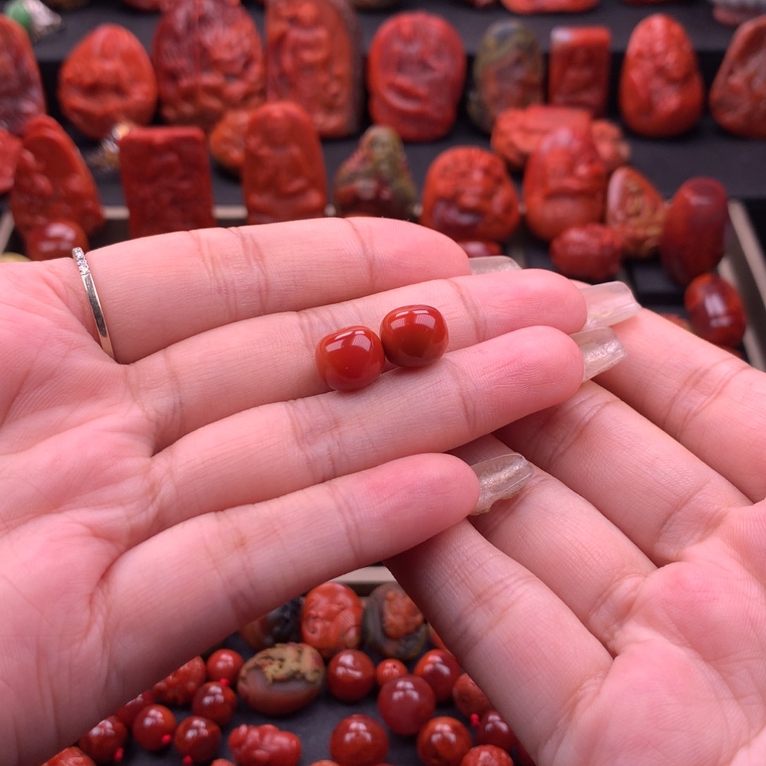 南红玛瑙南红川料老型对珠10.2mm未镶嵌手****陈