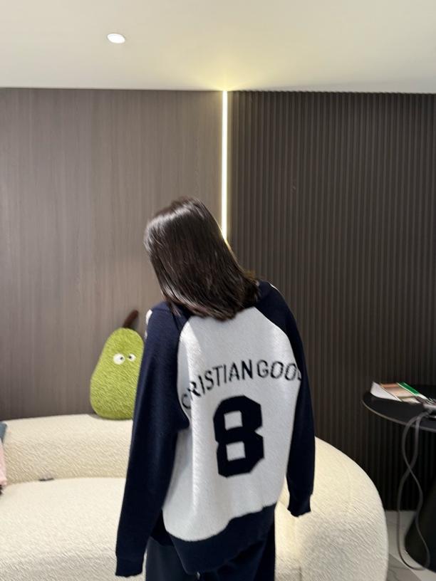 SEVENFUOO -MY【幸运8】毛衣