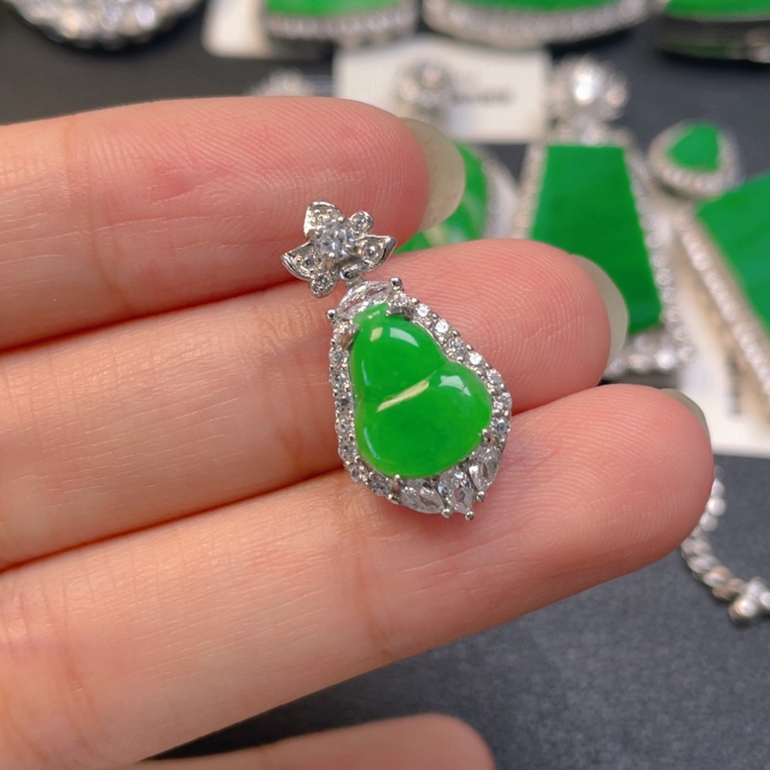 翡翠银S925镶嵌吊坠(不含链)