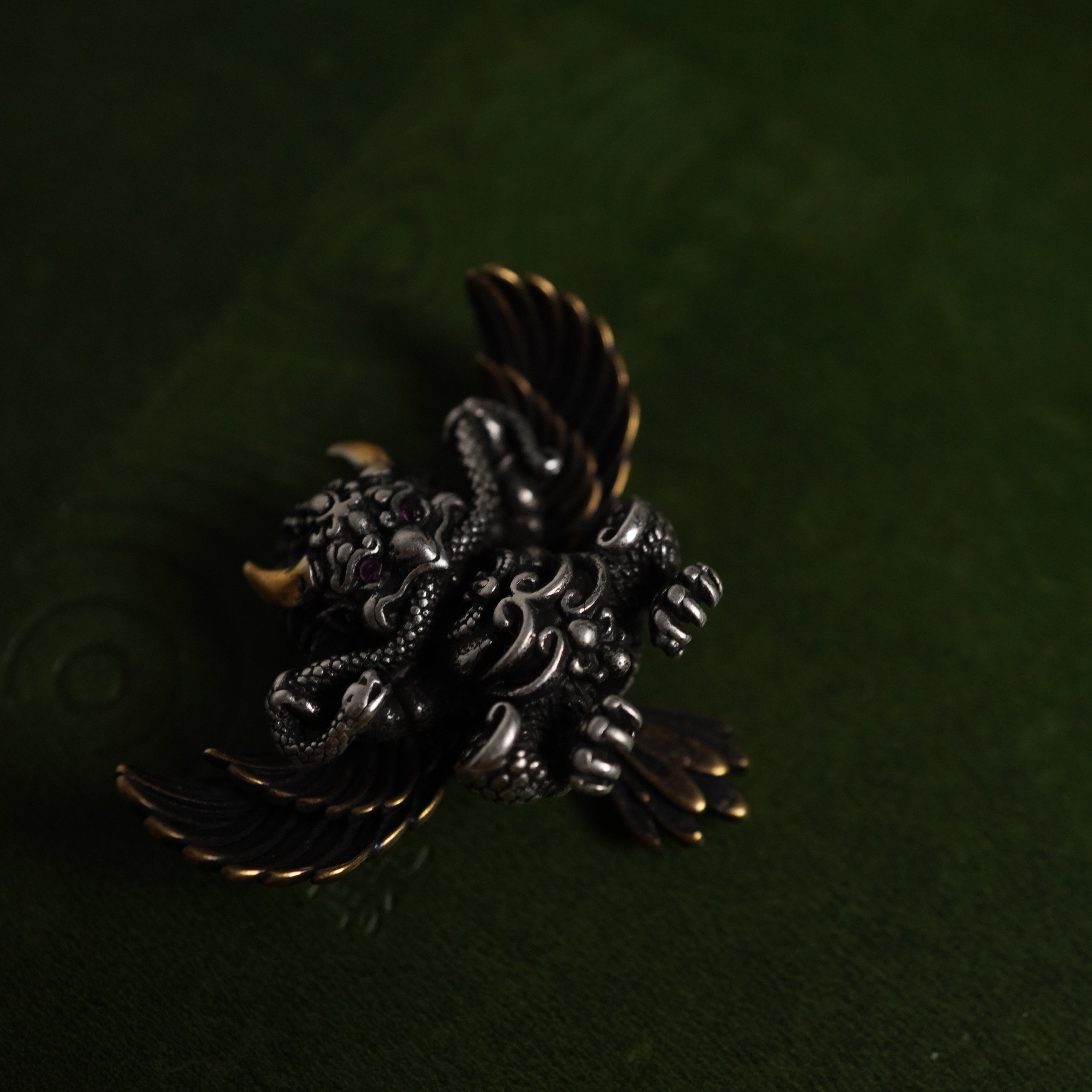 【聽風記出品】精工合金大鹏鸟造型文玩配饰文玩背云