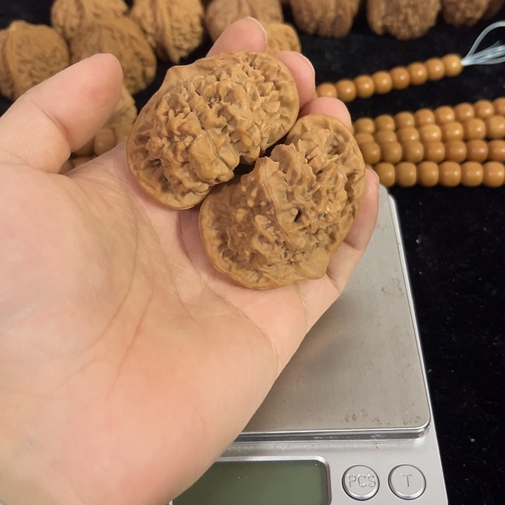 文玩核桃把件53左右夹板官帽，练手对，编号014