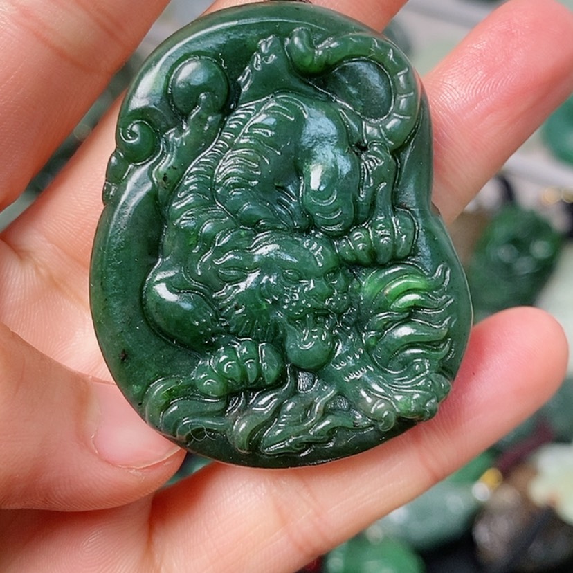 【闪购商品】和田玉颈饰未镶嵌