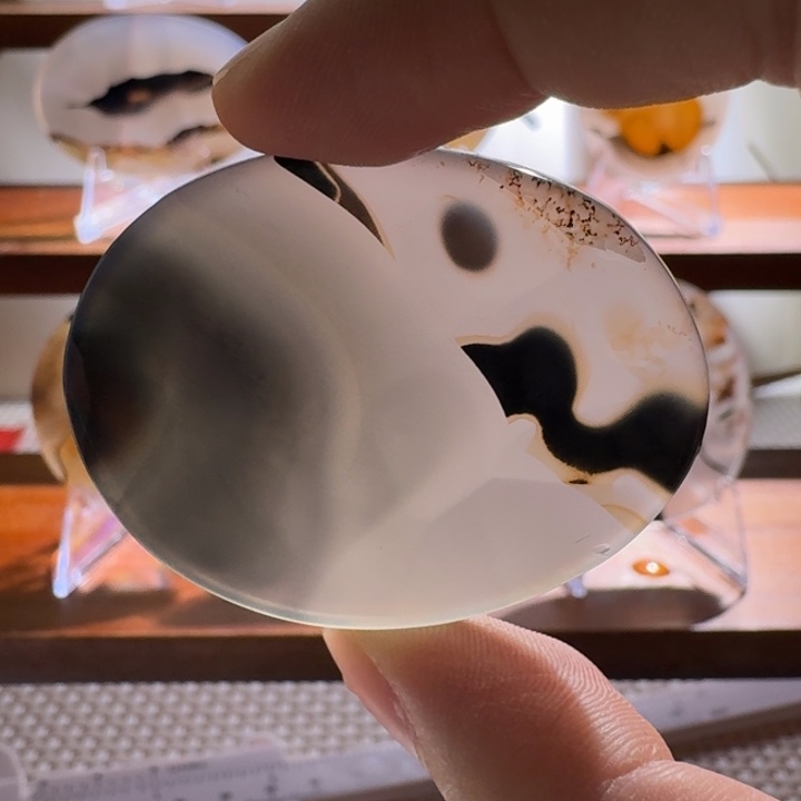 玛瑙/玉髓合金颈饰