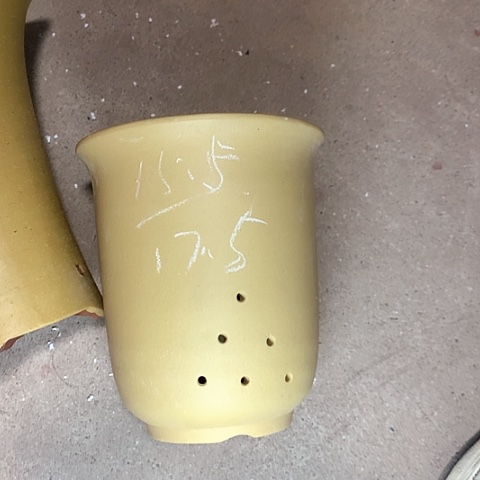 紫砂花盆紫砂的味道很