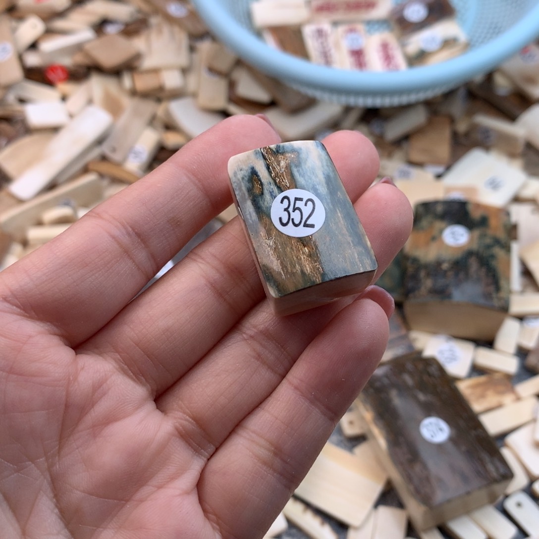 泥塑江*工艺品不打孔后台备注